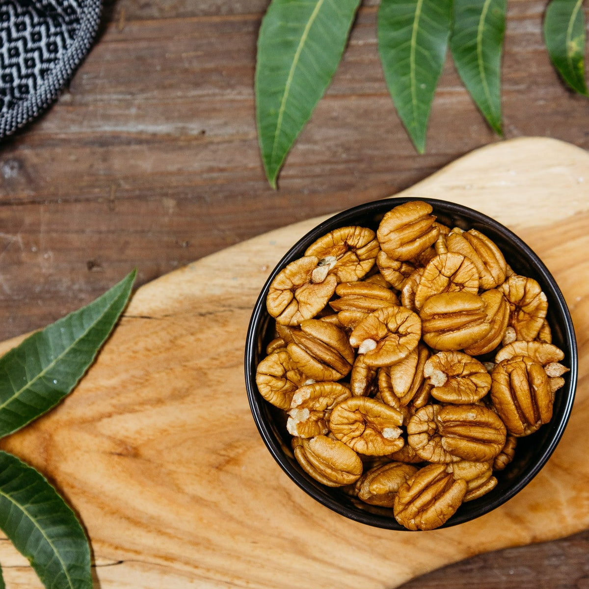Shelled Pecan Halves-Junior Mammoth