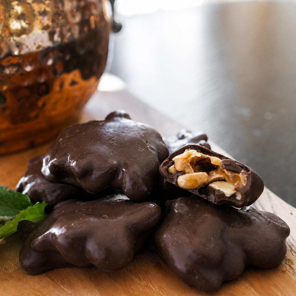 Dark Chocolate Pecan Caramel Clusters (8oz)