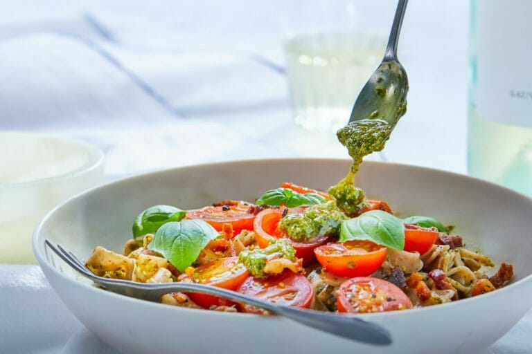 Pecan Pasta with Pesto and Bacon